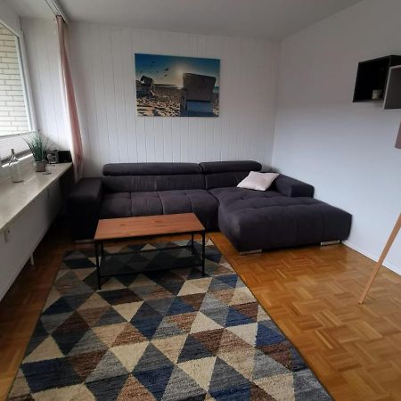 Ferienwohnung Fuer Grosse Familien Im Haus Akunak Бюзум Екстер'єр фото