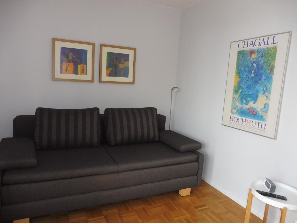 Ferienwohnung Fuer Grosse Familien Im Haus Akunak Бюзум Екстер'єр фото