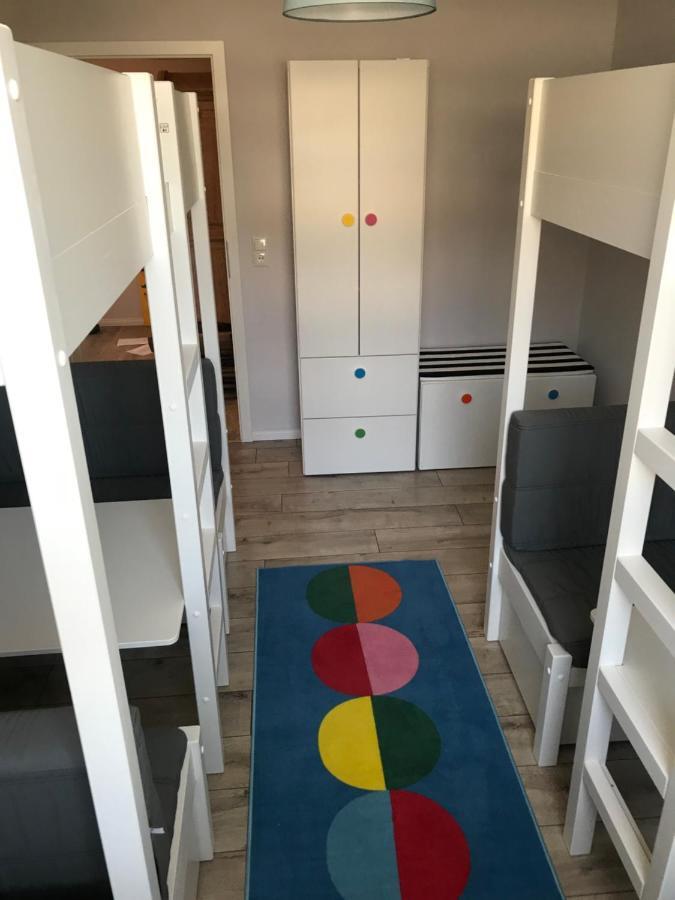 Ferienwohnung Fuer Grosse Familien Im Haus Akunak Бюзум Екстер'єр фото