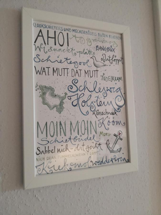Ferienwohnung Fuer Grosse Familien Im Haus Akunak Бюзум Екстер'єр фото